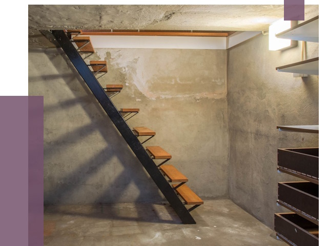 Лестницы в подвал в Камне-на-Оби от 13043 руб. — монтаж | ПРОЛЁТ-Кно