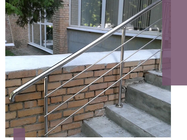 Перила из нержавеющей стали высокого качества в Камне-на-Оби
