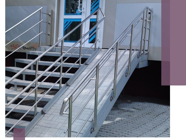 Пандус на крыльцо под ключ в Камне-на-Оби: монтаж и изготовление