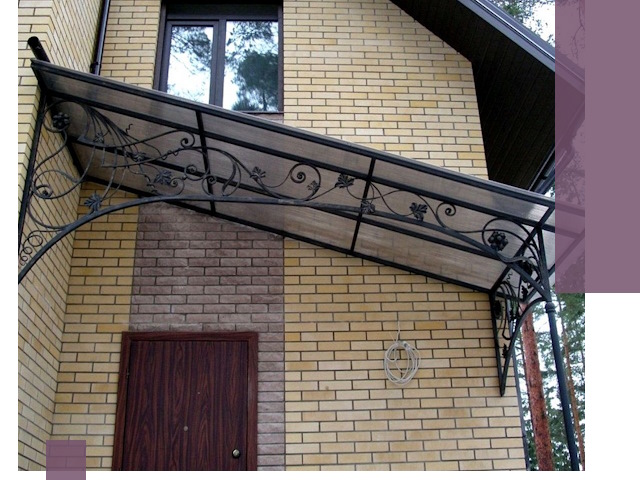 Односкатные козырьки из металла под ключ в Камне-на-Оби