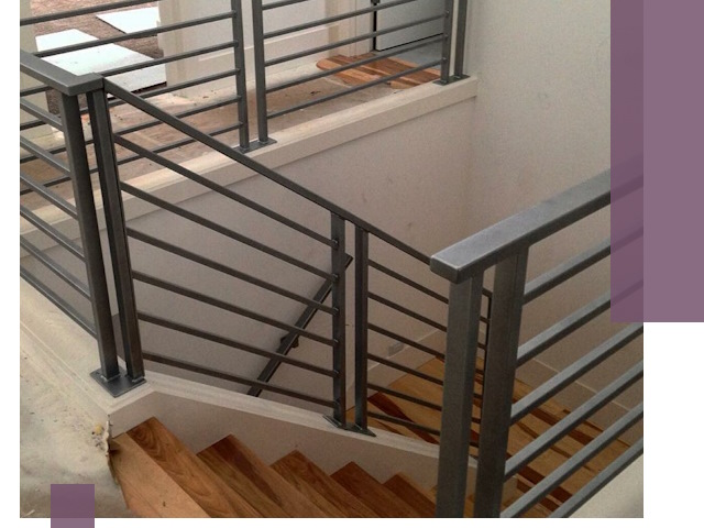 Изготовление поручней из металла и дерева в Камне-на-Оби